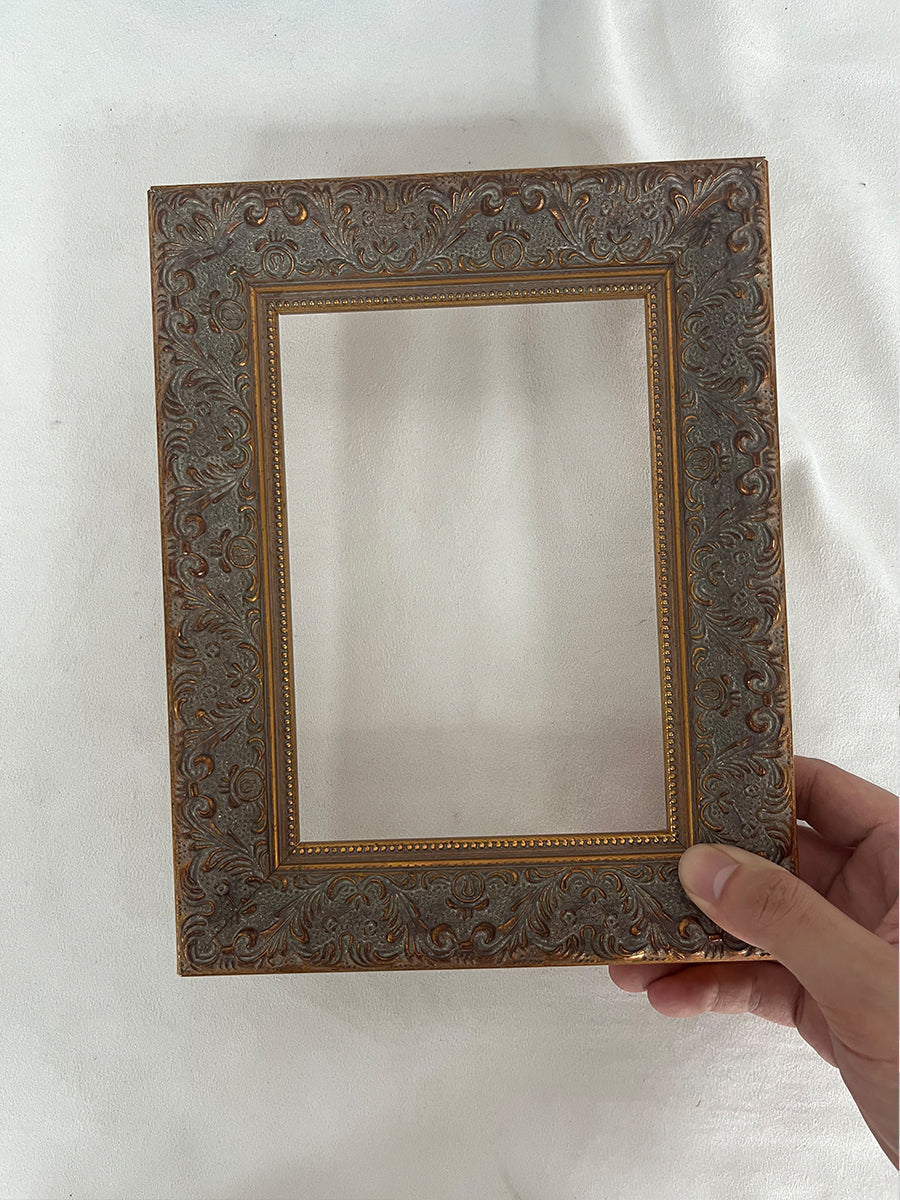 Golden Vintage | Solid Wood Frame for Poster, Print, Canvas and Oil Painting