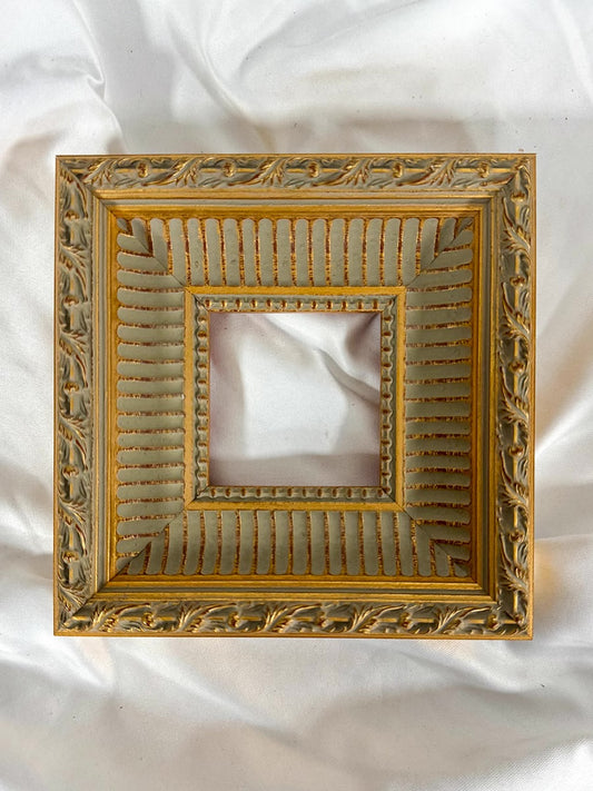 Antique Finish | Solid Wood Frame for Poster, Print, Canvas and Oil Painting