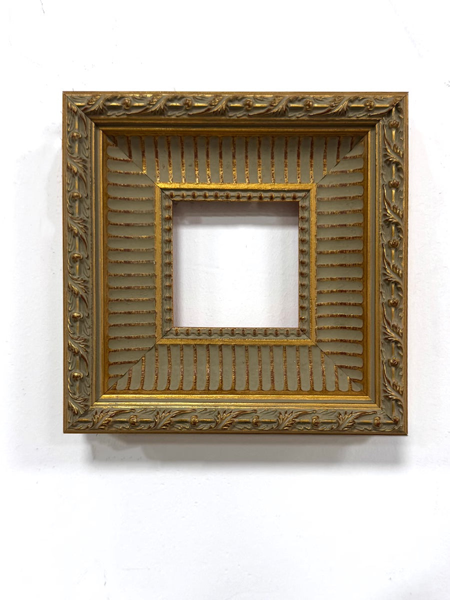 Antique Finish | Solid Wood Frame for Poster, Print, Canvas and Oil Painting